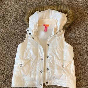 Catch My I Juniors large fur hooded vest